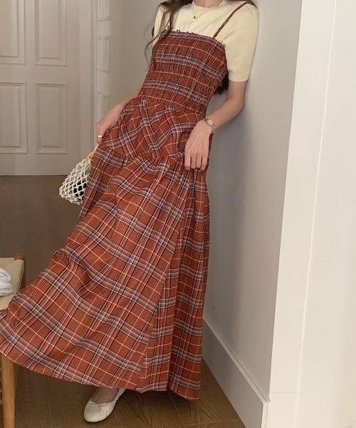 LYEON(リヨン)の「チェックキャミワンピース(ワンピース・レディース・マルーン/モカ・FREE)」の2枚目の写真