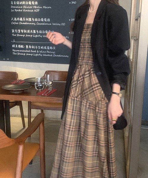 LYEON(リヨン)の「チェックキャミワンピース(ワンピース・レディース・マルーン/モカ・FREE)」の13枚目の写真