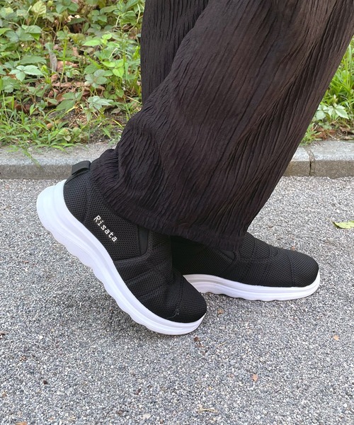 LUGG NAGG(ラグナグ)の「【軽量】伸縮ニットスリッポンスニーカー【幅広】(スニーカー・レディース・ブラック/グレー/ベージュ・23.0cm/23.5cm/24.0cm/24.5cm/22.5cm)」の9枚目の写真
