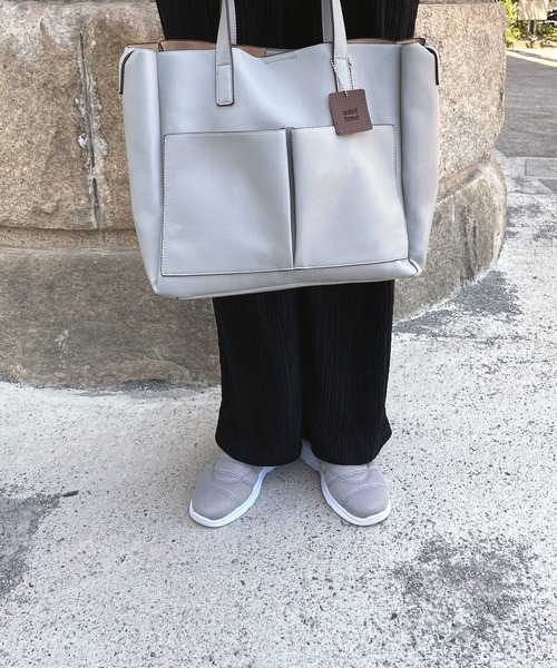 LUGG NAGG(ラグナグ)の「【軽量】伸縮ニットスリッポンスニーカー【幅広】(スニーカー・レディース・ブラック/グレー/ベージュ・23.0cm/23.5cm/24.0cm/24.5cm/22.5cm)」の13枚目の写真