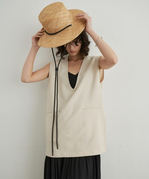 Aunt Marie's（アントマリーズ）の「リネンライクＶネックジレ / SETUP対応（ベスト・レディース・ブラック/チャコールグレー/ベージュ・FREE）」の5枚目の写真