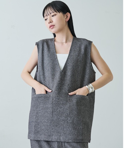 Aunt Marie's（アントマリーズ）の「リネンライクＶネックジレ / SETUP対応（ベスト・レディース・ブラック/チャコールグレー/ベージュ・FREE）」の17枚目の写真