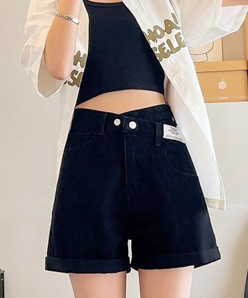 gossip!ロサンゼルス(ゴシップロサンゼルス)の「ハイウェストショートデニムパンツ(デニムパンツ・レディース・ブラック/ライトブルー・S/M/L)」の11枚目の写真