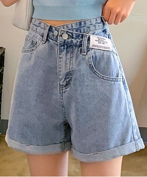 gossip!ロサンゼルス(ゴシップロサンゼルス)の「ハイウェストショートデニムパンツ(デニムパンツ・レディース・ブラック/ライトブルー・S/M/L)」の19枚目の写真