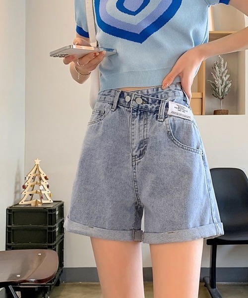 gossip!ロサンゼルス(ゴシップロサンゼルス)の「ハイウェストショートデニムパンツ(デニムパンツ・レディース・ブラック/ライトブルー・S/M/L)」の14枚目の写真