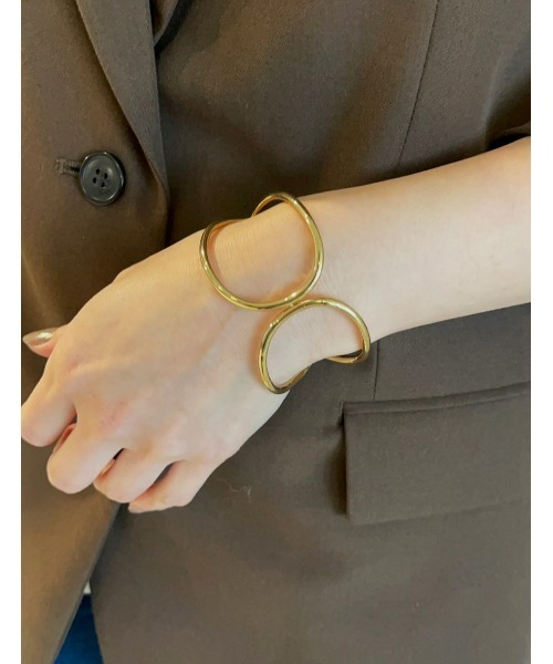 mou（モウ）の「スィンラインオープンバングル（バングル/リストバンド・レディース・ゴールド・FREE）」の4枚目の写真