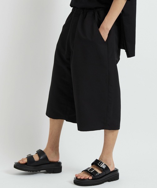 iisy（イージー）の「iisy / ガウチョショーツ（その他パンツ・メンズ・ブラック/ライトグレー/レンガ・S/M/L）」の2枚目の写真