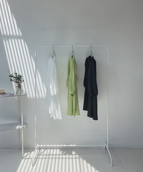 AS KNOW AS plus（アズノゥアズプラス）の「〇バックリボン ボリューム袖チュニック（チュニック・レディース・ライム/オフホワイト/ブラック・FREE）」の10枚目の写真