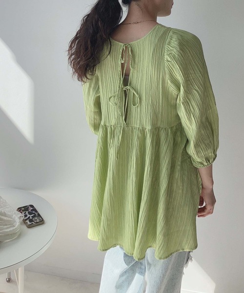 AS KNOW AS plus（アズノゥアズプラス）の「〇バックリボン ボリューム袖チュニック（チュニック・レディース・ライム/オフホワイト/ブラック・FREE）」の14枚目の写真