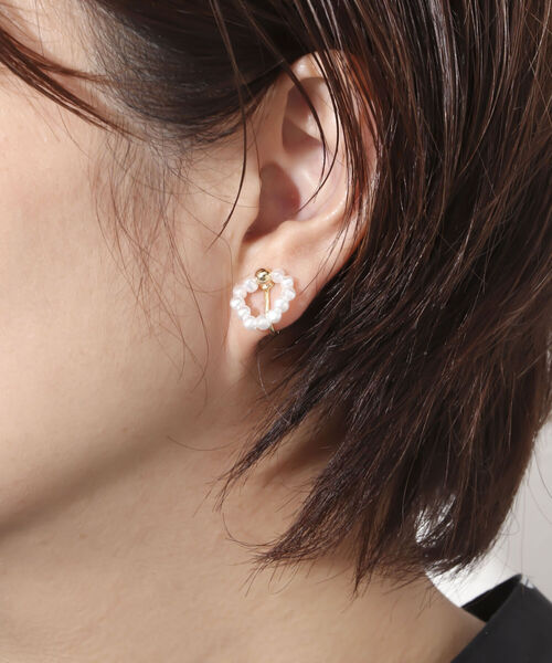 NOLLEY’S(ノーリーズ)の「ミニパールサークルイヤリング(イヤリング・レディース・オフホワイト・FREE)」の1枚目の写真