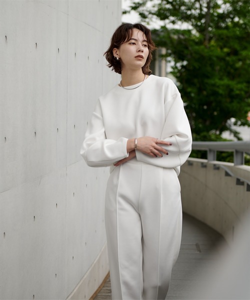 UR'S(ユアーズ)の「ダンボールランタンスリーブトップス(Tシャツ/カットソー・レディース・ライトブルー/ベージュ/ブラック/ホワイト・S/M/L)」の11枚目の写真