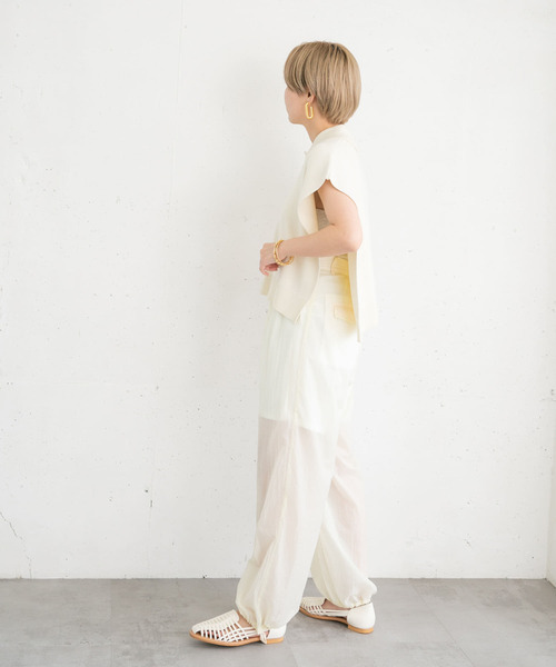 KBF（ケイビーエフ）の「シアードロストヘムパンツ（その他パンツ・レディース・アイボリー/レッド系その他・ONE）」の3枚目の写真