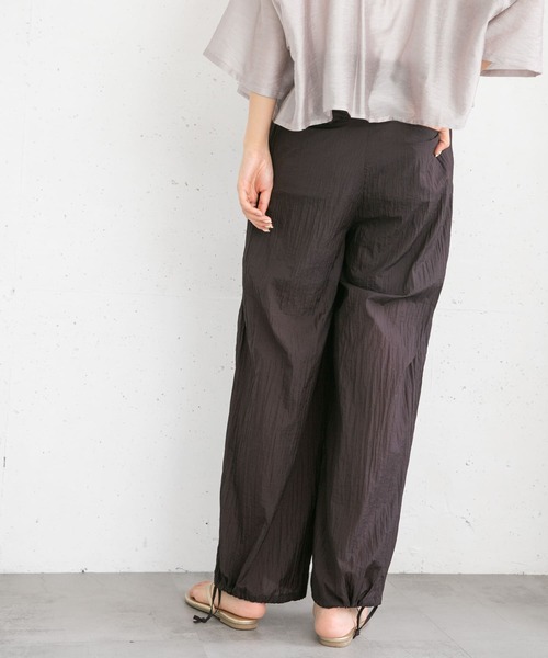 KBF（ケイビーエフ）の「シアードロストヘムパンツ（その他パンツ・レディース・アイボリー/レッド系その他・ONE）」の6枚目の写真