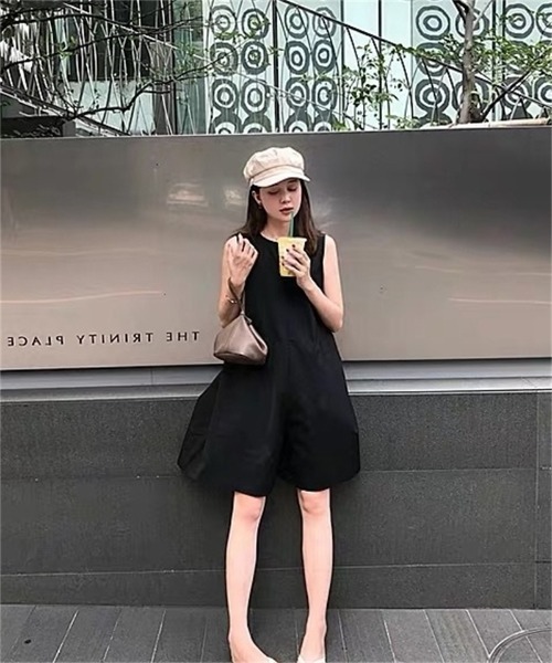Ritzy(リッツィー)の「ノースリーブ オールインワン ワンピース(サロペット/オーバーオール・レディース・ベージュ/ブラック・M/L)」の14枚目の写真