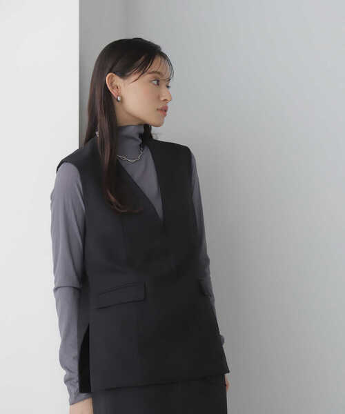 NATURAL BEAUTY BASIC(ナチュラルビューティーベーシック)の「◇ハイネックシアーカットソー(Tシャツ/カットソー・レディース・イエロー/チャコールグレー/オフホワイト/ブラック・FREE)」の11枚目の写真