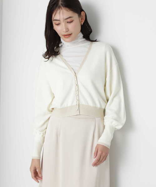 NATURAL BEAUTY BASIC(ナチュラルビューティーベーシック)の「◇ハイネックシアーカットソー(Tシャツ/カットソー・レディース・イエロー/チャコールグレー/オフホワイト/ブラック・FREE)」の20枚目の写真