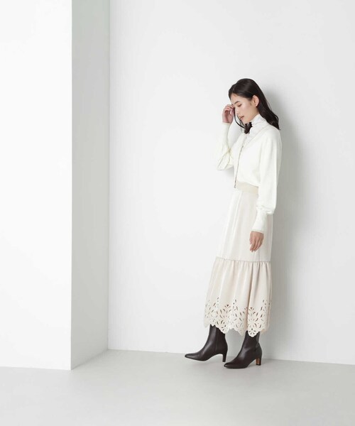 NATURAL BEAUTY BASIC(ナチュラルビューティーベーシック)の「◇ハイネックシアーカットソー(Tシャツ/カットソー・レディース・イエロー/チャコールグレー/オフホワイト/ブラック・FREE)」の21枚目の写真
