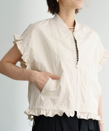 Mia   （ミア）の「フリルブルゾンジレ（ベスト）」