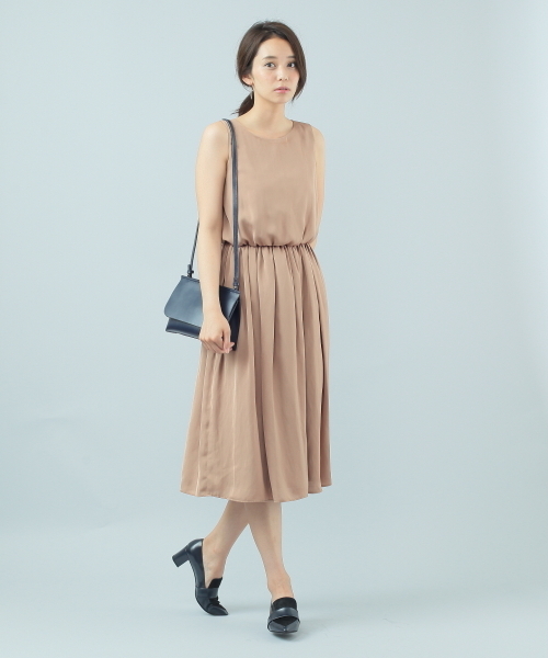 ELFORBR（エルフォーブル）の「サテンミドル丈ワンピース15（ワンピース・レディース・ネイビー/キャメル・36/38）」の9枚目の写真