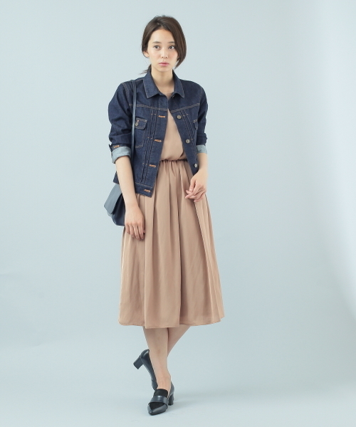 ELFORBR（エルフォーブル）の「サテンミドル丈ワンピース15（ワンピース・レディース・ネイビー/キャメル・36/38）」の10枚目の写真