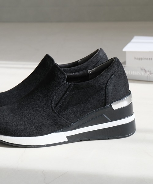 AmiAmi(アミアミ)の「厚底ウェッジソールスリッポン/サイドゴアショートブーツ(スリッポン・レディース・ブラック/ブラック系その他・S/M/LL/L)」の9枚目の写真