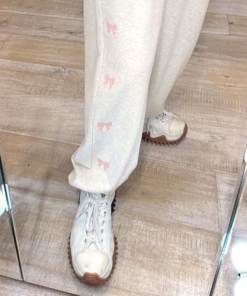 Alley by w closet（アリーバイダブルクローゼット）の「【Alley】リボン刺繍スウェットパンツ（スウェットパンツ・レディース・オートミール/グレー・FREE）」の9枚目の写真