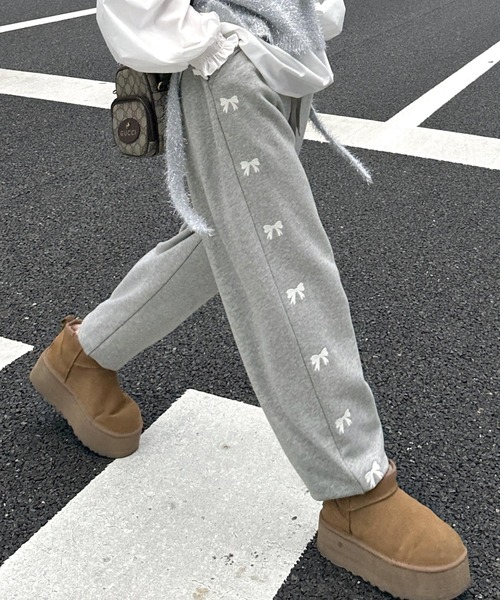Alley by w closet（アリーバイダブルクローゼット）の「【Alley】リボン刺繍スウェットパンツ（スウェットパンツ・レディース・オートミール/グレー・FREE）」の11枚目の写真