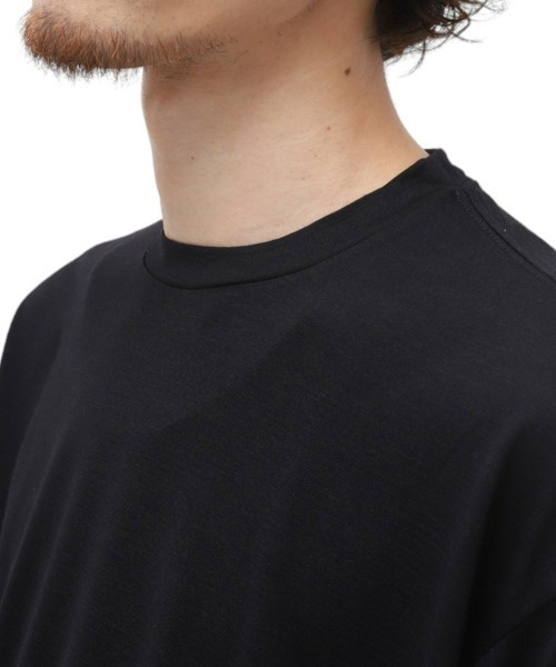 marka（マーカ）の「marka / マーカ：CREW NECK - 2/72 wool single jersey washable -：M23D-11CS02C[COR]（Tシャツ/カットソー・メンズ・ダークブラウン/ブラック・2M）」の13枚目の写真