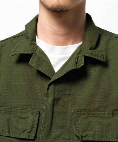 Journal Standard TRISECT(トライセクト)の「TRISECT MADE IN AMERICA: ファティーグジャケット ##(ミリタリージャケット・メンズ・カーキ/グリーン・SMALL/LARGE/MEDIUM)」の6枚目の写真