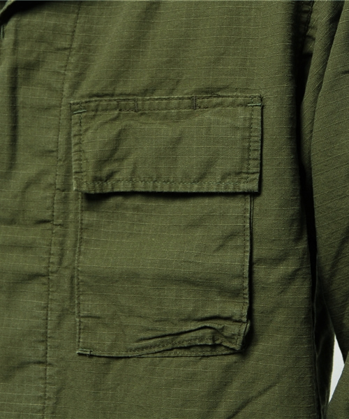 Journal Standard TRISECT(トライセクト)の「TRISECT MADE IN AMERICA: ファティーグジャケット ##(ミリタリージャケット・メンズ・カーキ/グリーン・SMALL/LARGE/MEDIUM)」の9枚目の写真