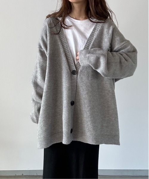 t a r o s u(タロス)の「one point logo loose cardigan/ワンポイントロゴルースカーディガン(カーディガン/ボレロ・レディース・ブラック/グレー・FREE)」の14枚目の写真