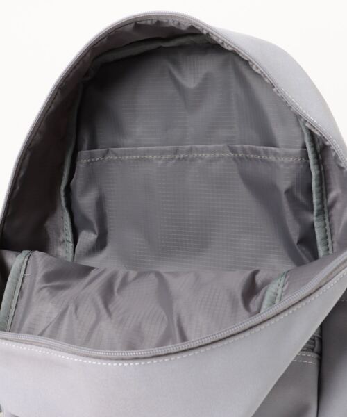 CONVERSE(コンバース)の「【CONVERSE】CIRCLE MINI BACKPACK/バックパック/通勤・通学(バックパック/リュック・メンズ・ホワイト/グレー/ネイビー/ブラック/カーキ・FREE)」の10枚目の写真