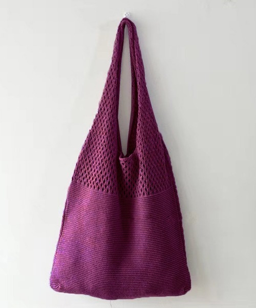 Miniministore（ミニミニストア）の「トートバッグ ニット編み バッグ鞄かばん（トートバッグ・レディース・パープル/グリーン/ブラック/ダークグリーン/ライトイエロー/ラベンダー/ダークブラウン/ダークパープル/ライトブラウン/ベージュ/アイボリー/ブルー/ダークグレー/ライトブルー/グレイッシュブルー/オフホワイト/ミント/イエロー/ワインレッド・フリー）」の14枚目の写真