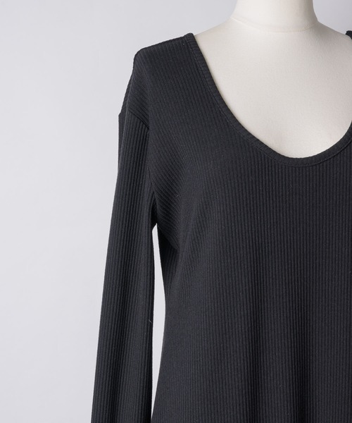 yae（ヤエ）の「2way Uneck rib long dress/2way Uネックリブロングドレス（ワンピース・レディース・ライトグレー/ベビーピンク/ブラック/レッド/ネイビー/ブラウン・38/36）」の17枚目の写真