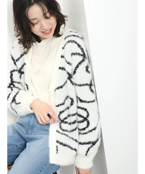 Samansa Mos2 blue(サマンサモスモスブルー)の「◎アソートフェザーカーディガン(カーディガン/ボレロ・レディース・チャコールグレー/ブラック/オフホワイト・F)」の2枚目の写真