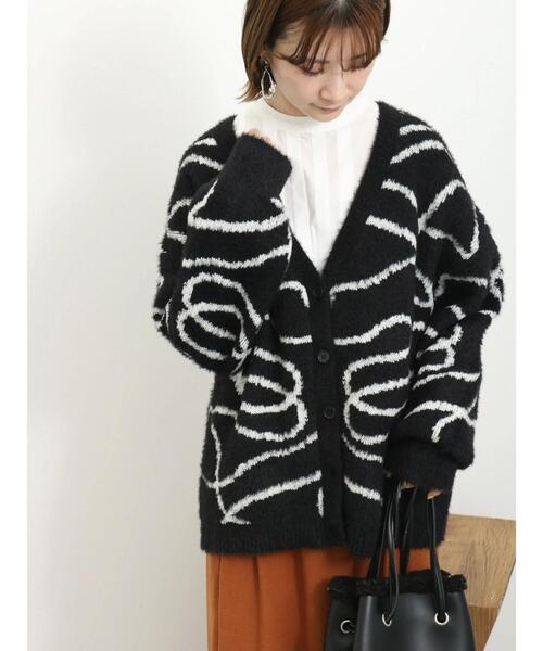 Samansa Mos2 blue(サマンサモスモスブルー)の「◎アソートフェザーカーディガン(カーディガン/ボレロ・レディース・チャコールグレー/ブラック/オフホワイト・F)」の5枚目の写真