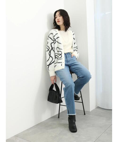 Samansa Mos2 blue(サマンサモスモスブルー)の「◎アソートフェザーカーディガン(カーディガン/ボレロ・レディース・チャコールグレー/ブラック/オフホワイト・F)」の6枚目の写真