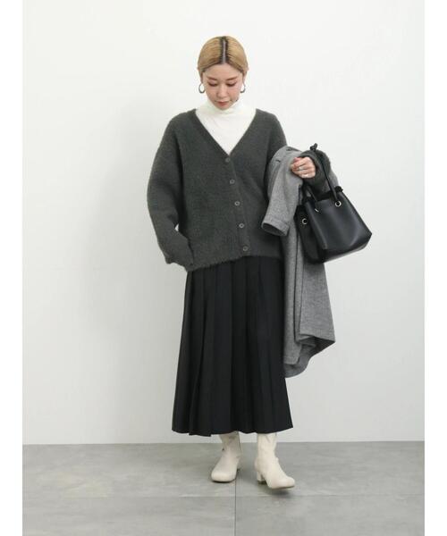 Samansa Mos2 blue(サマンサモスモスブルー)の「◎アソートフェザーカーディガン(カーディガン/ボレロ・レディース・チャコールグレー/ブラック/オフホワイト・F)」の7枚目の写真