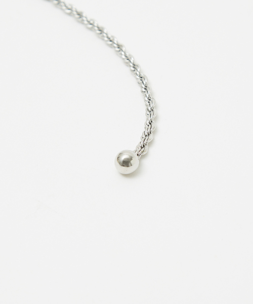 qualite（カリテ）の「スクリューチェーンネックレス（ネックレス・レディース・シルバー/ゴールド・フリー）」の6枚目の写真