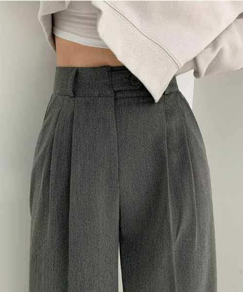 BEIDELLI（ベイデリー）の「[BELLIDE MADE] ハイウエストワンボタンピンタックワイドスラックス（スラックス・レディース・チャコールグレー/ベージュ/ブラック・SMALL/MEDIUM/LARGE）」の8枚目の写真