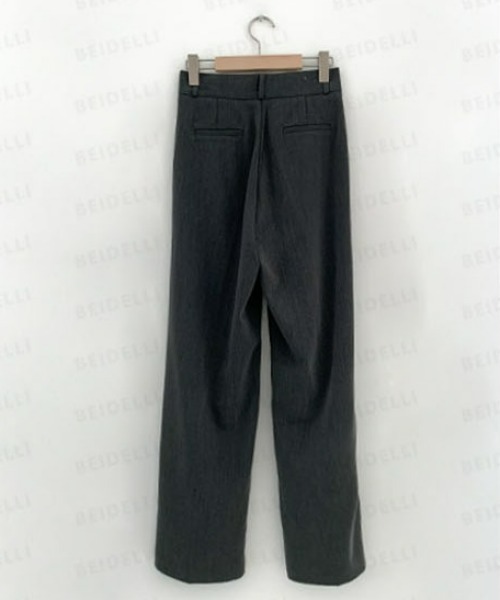 BEIDELLI（ベイデリー）の「[BELLIDE MADE] ハイウエストワンボタンピンタックワイドスラックス（スラックス・レディース・チャコールグレー/ベージュ/ブラック・SMALL/MEDIUM/LARGE）」の18枚目の写真