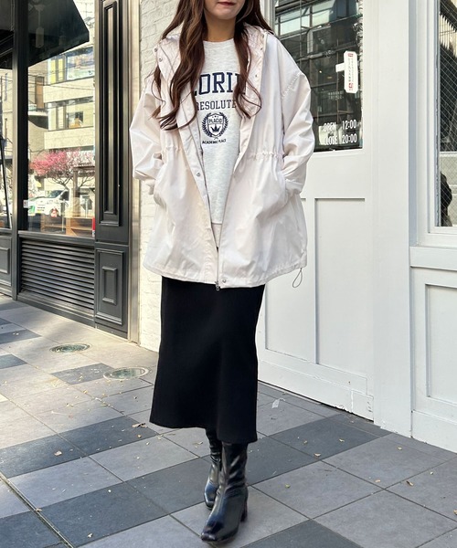 INGNI(イング)の「ウエストドロストマウンテンパーカー/A(マウンテンパーカー・レディース・アイボリー/ブラック/ブルー系・M)」の14枚目の写真