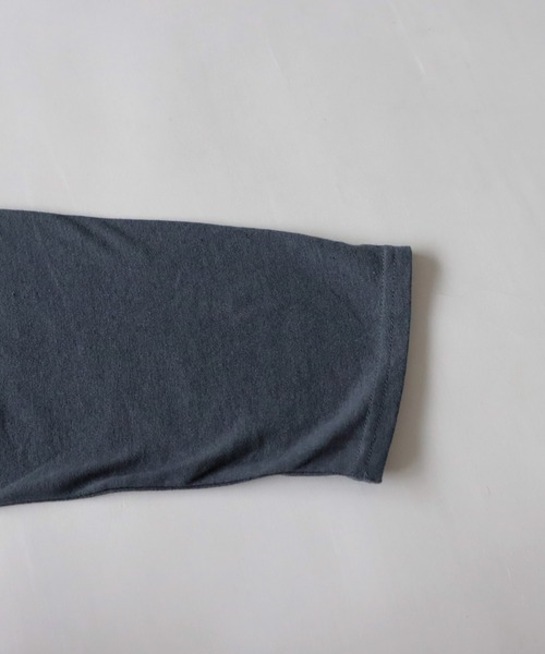 antiqua(アンティカ)の「綿麻混ロングTシャツ(Tシャツ/カットソー・レディース・ブラック/ホワイト/ブルー・FREE)」の22枚目の写真