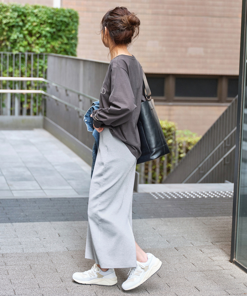 Spick & Span(スピックアンドスパン)の「ラメ総針タイトスカート(スカート・レディース・ベージュ/ブラック/グレー・36/38)」の15枚目の写真