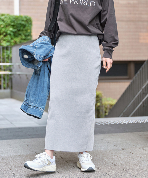 Spick & Span(スピックアンドスパン)の「ラメ総針タイトスカート(スカート・レディース・ベージュ/ブラック/グレー・36/38)」の18枚目の写真