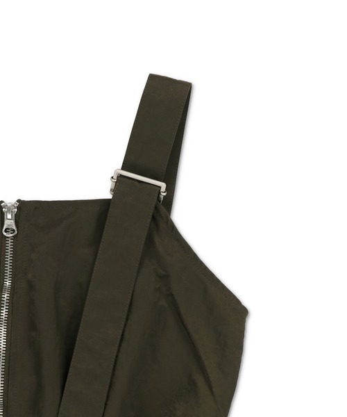 Lull（ルル）の「【Lull / ルル】待望の再入荷！★ミリタリージップベスト（キャミソール・レディース・ブラック/カーキ/オフホワイト・ONESIZE）」の10枚目の写真