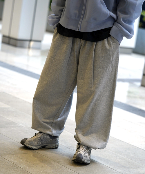 WILLY CHAVARRIA(ウィリーチャバリア)の「【THE SEED BY WILLY CHAVARRIA 】Linus Sweat Pants(スウェットパンツ・メンズ・ライトグレー/ブラック系その他・42/40)」の12枚目の写真