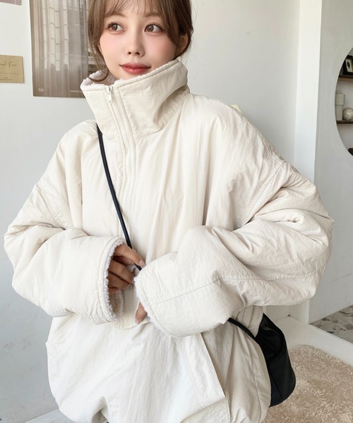 moment+（モーメントプラス）の「裏ボアナイロンスタンドカラー