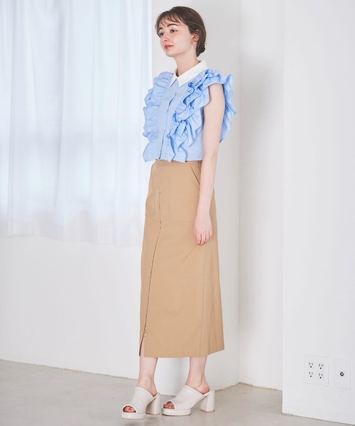 31 Sons de mode（トランテアン　ソン　ドゥ　モード）の「クロップドフリルシャツ（シャツ/ブラウス・レディース・ブラック/オフホワイト/サックスブルー・36/38）」の16枚目の写真