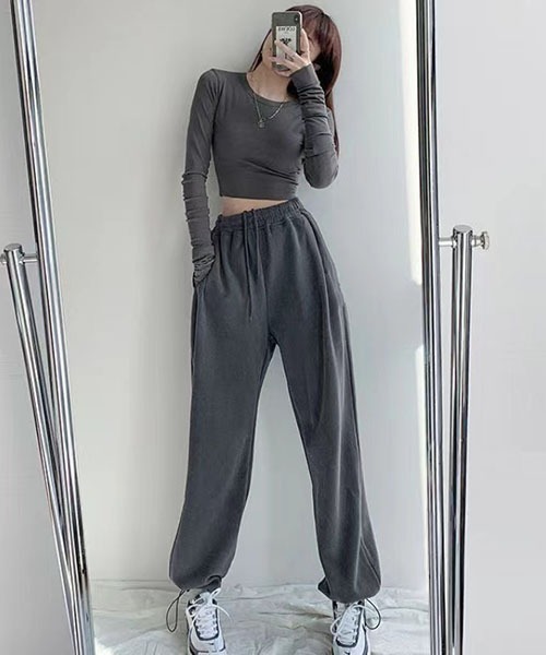 gossip!ロサンゼルス(ゴシップロサンゼルス)の「sweat pants /スウェット ジョガーパンツ(スウェットパンツ・レディース・ミント/ブラック/カーキ/オフホワイト/ホワイト/ライトグレー/ネイビー/ダークグレー・FREE)」の6枚目の写真
